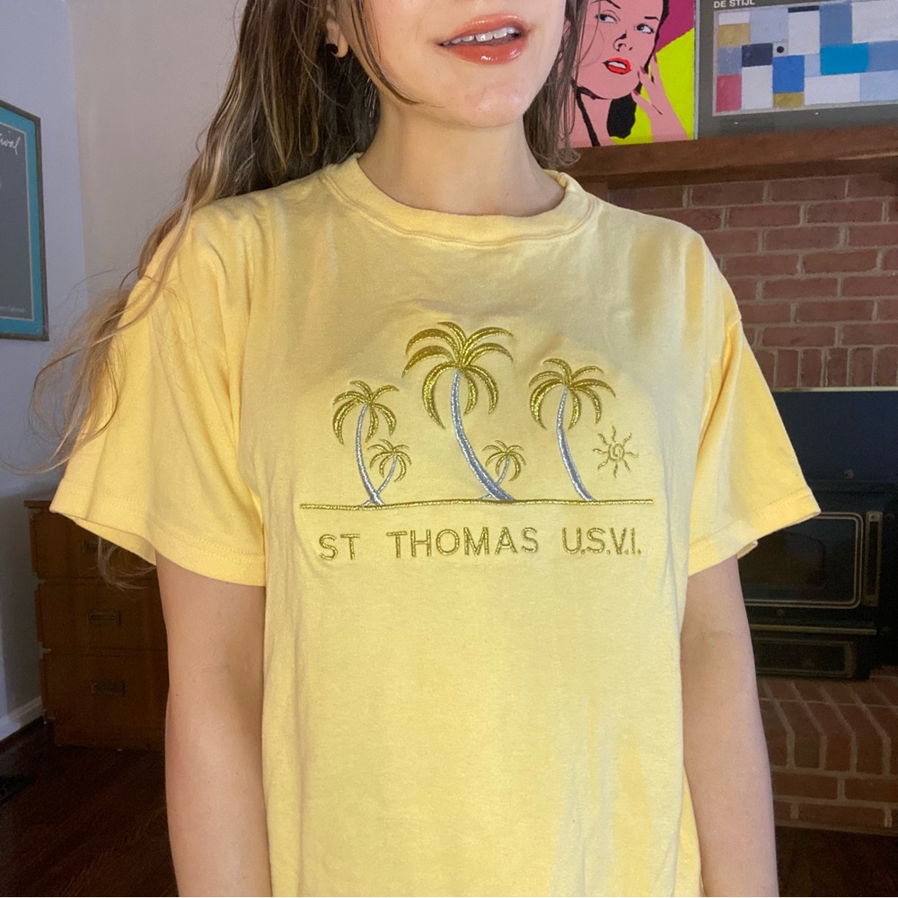 Vintage 90s St Thomas USVI Metallic Palm Tree Embroidery T-Shirt Caribbe…